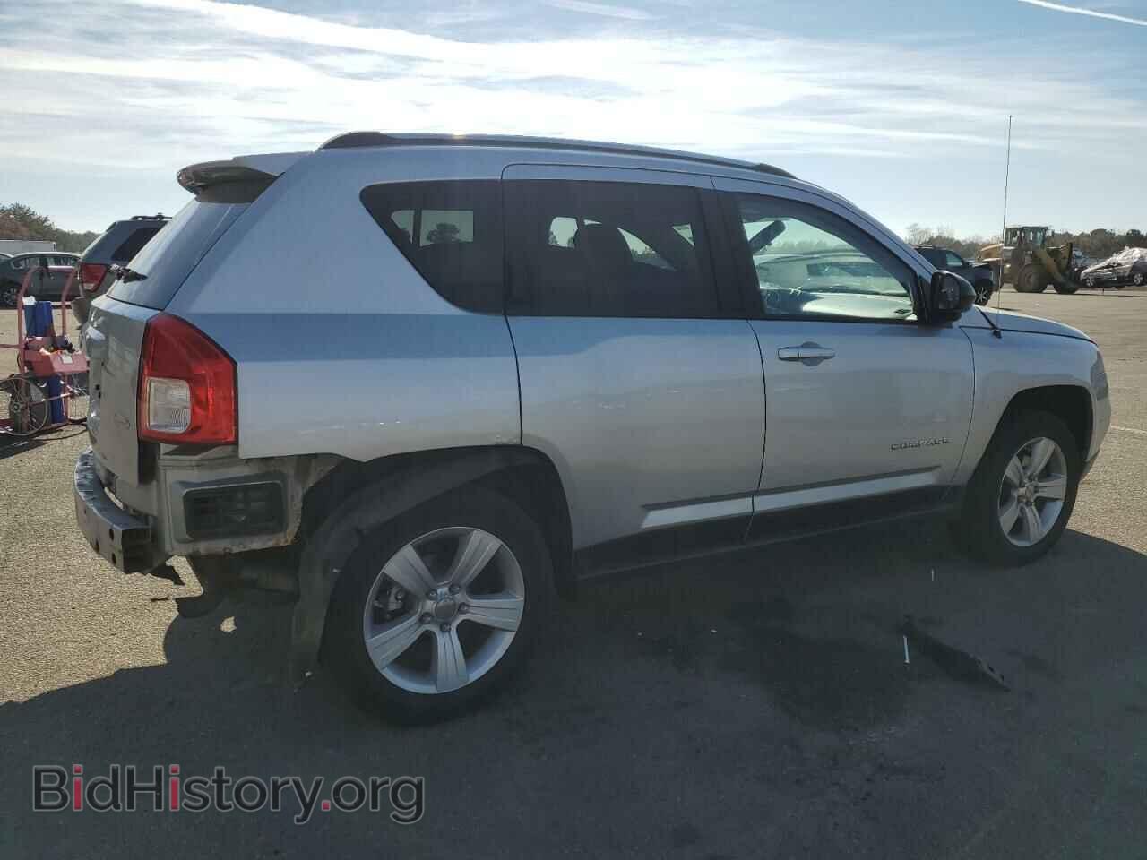 2012 JEEP COMPASS - VIN: 1C4NJDEB6CD659556 - Photo 3