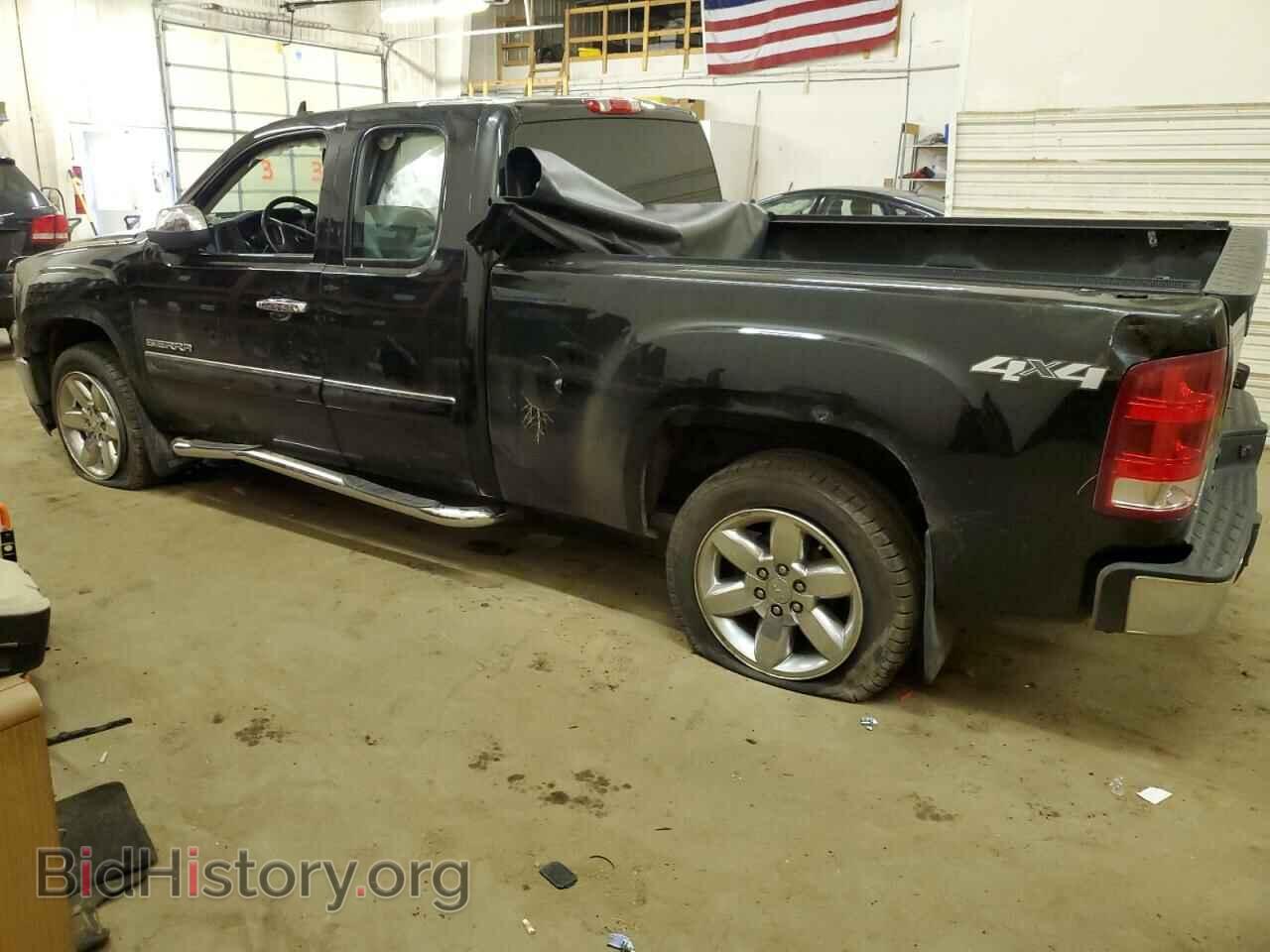 2013 GMC SIERRA - VIN: 1GTR2VE75DZ393984 - Фото 2