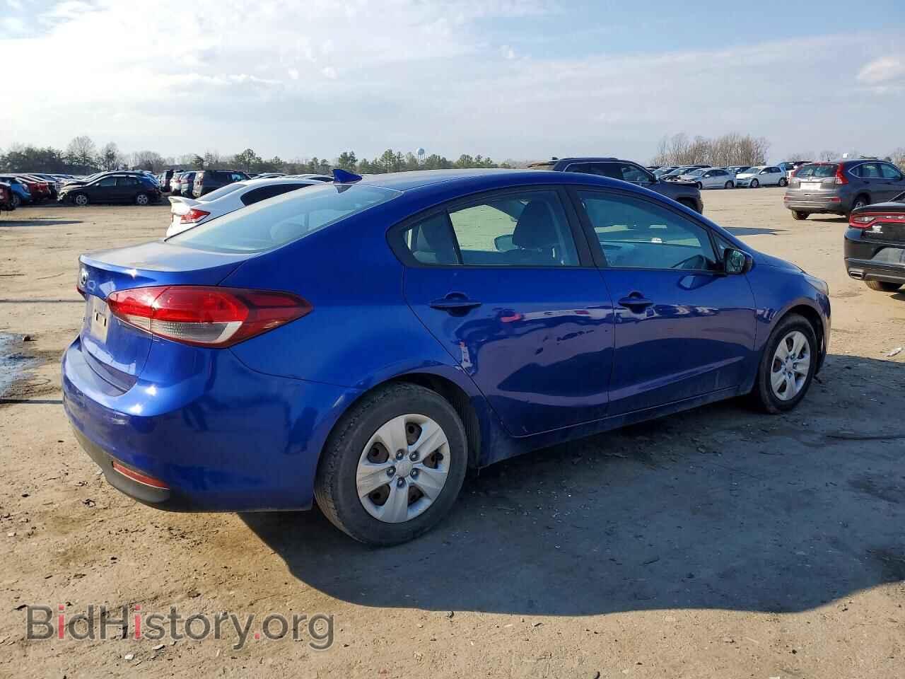 2017 KIA FORTE - VIN: 3KPFK4A7XHE011615 - Фото 3