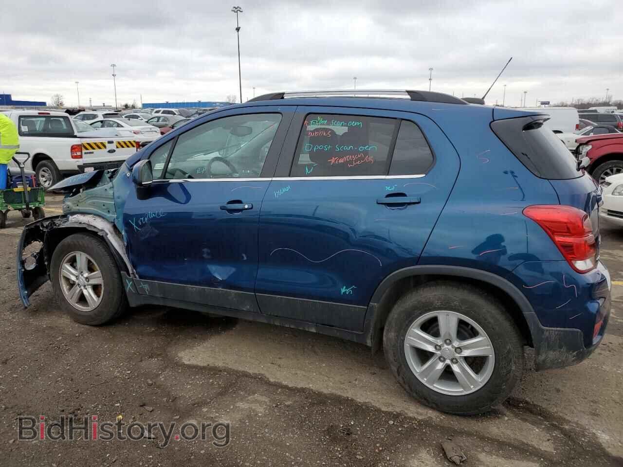 2019 CHEVROLET TRAX - VIN: 3GNCJLSB3KL299152 - Photo 2