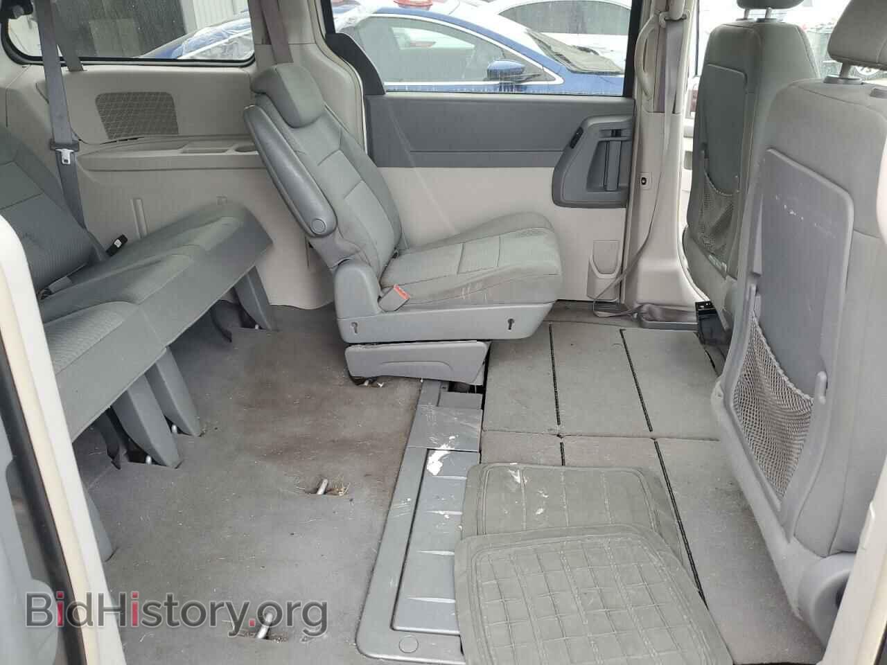2010 CHRYSLER MINIVAN - VIN: 2A4RR5D16AR235856 - Photo 11
