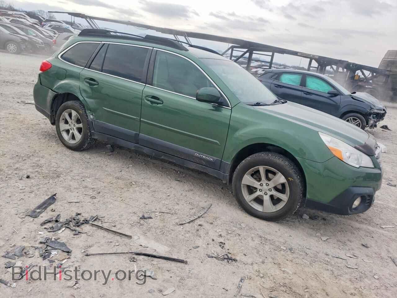 2014 SUBARU OUTBACK - VIN: 4S4BRCDC8E3217821 - Photo 4