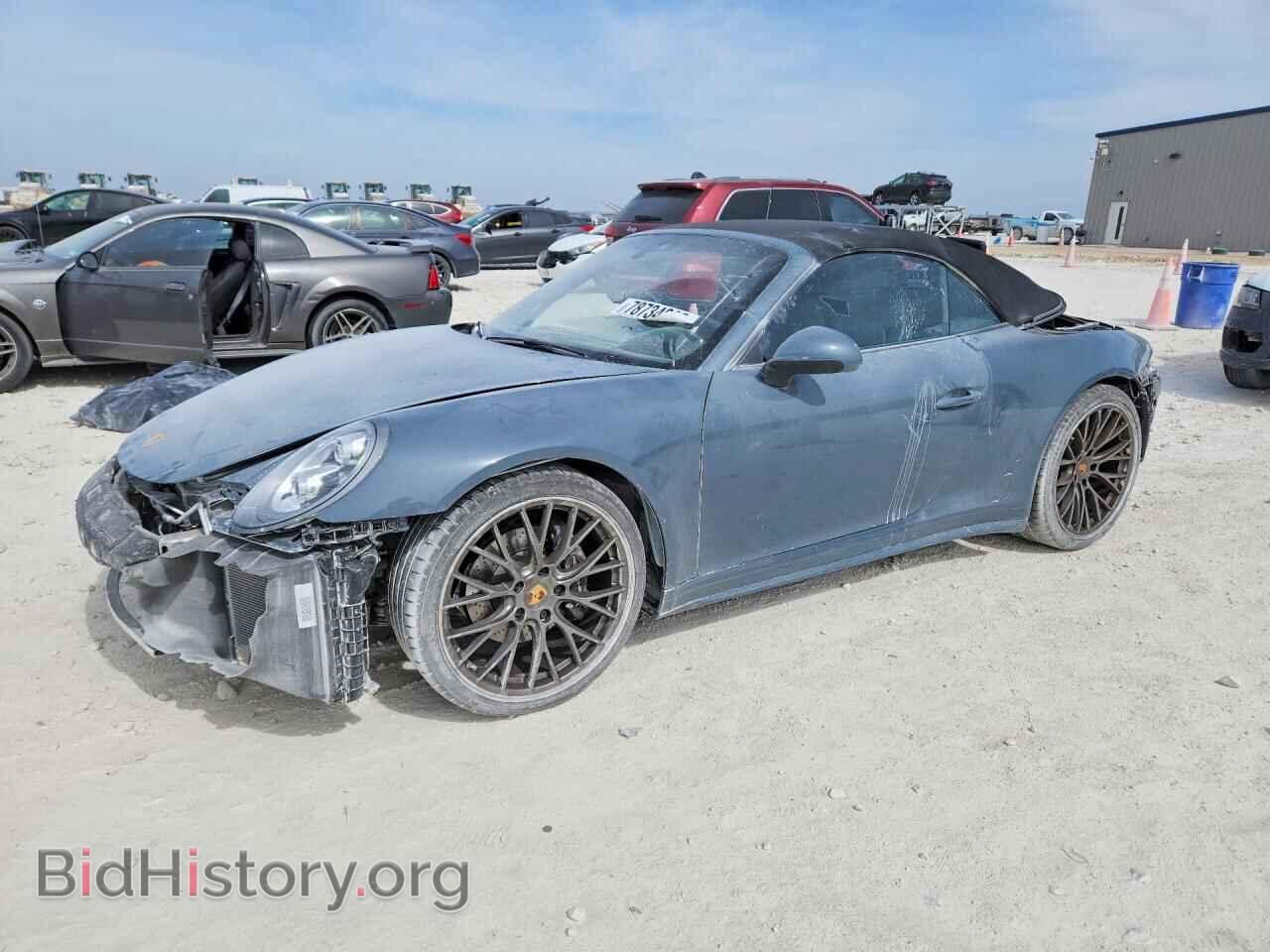 Photo WP0CA2A96HS141545 - PORSCHE 911 2017