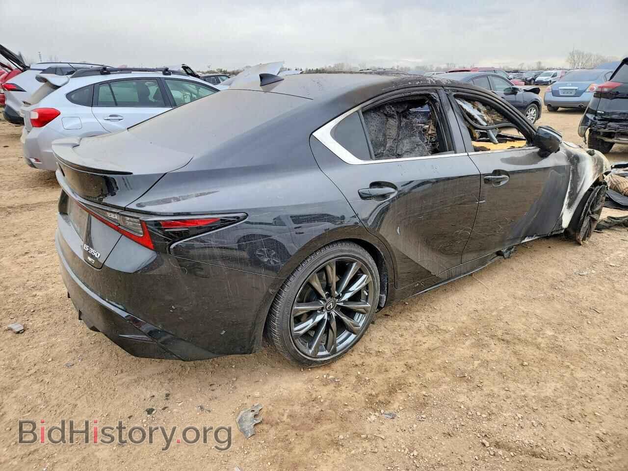 2021 LEXUS IS - VIN: JTHGZ1E21M5019300 - Фото 3