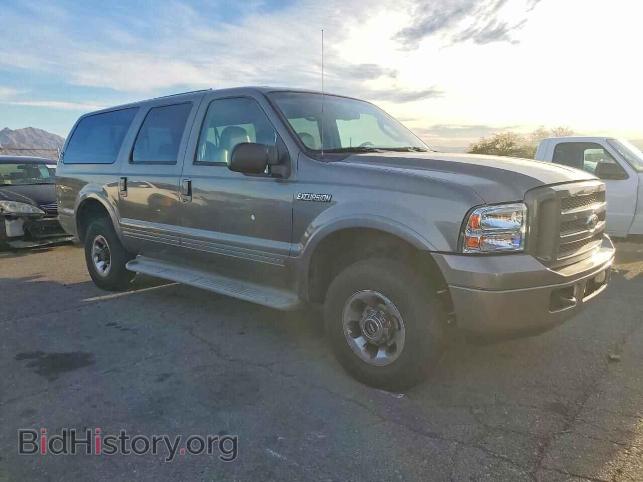 2005 FORD EXCURSION - VIN: 1FMNU43S05ED45856 - Photo 4