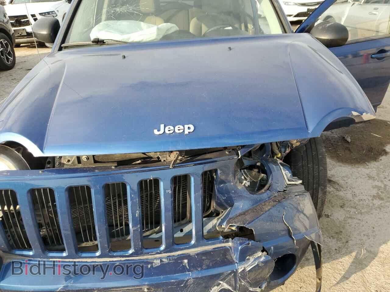 2010 JEEP COMPASS - VIN: 1J4NT4FA2AD525974 - Photo 11