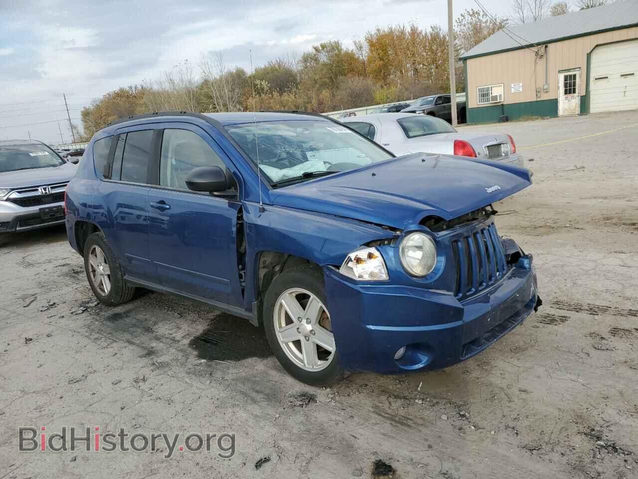 2010 JEEP COMPASS - VIN: 1J4NT4FA2AD525974 - Photo 4
