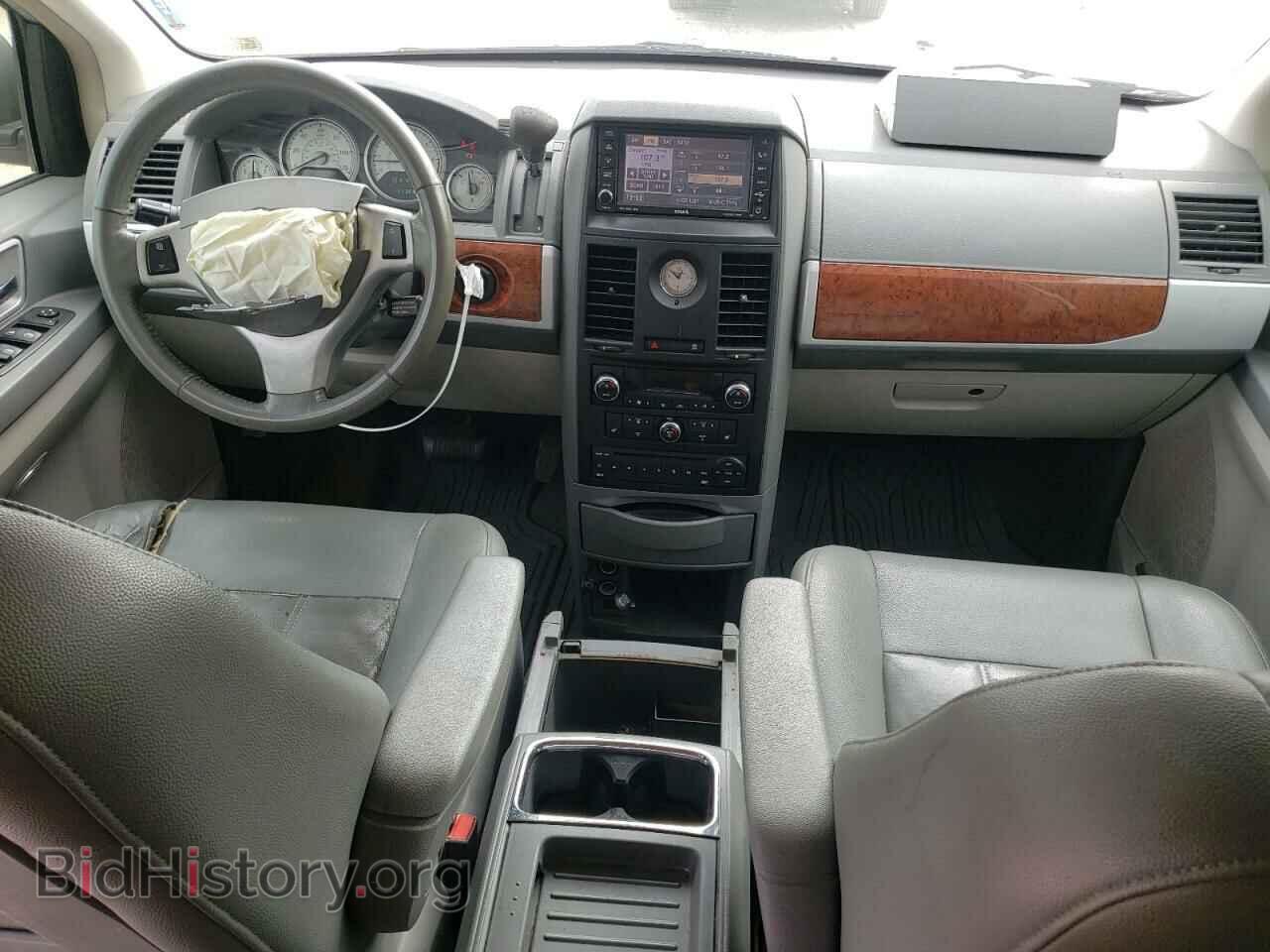 2008 CHRYSLER MINIVAN - VIN: 2A8HR54P18R655985 - Фото 8