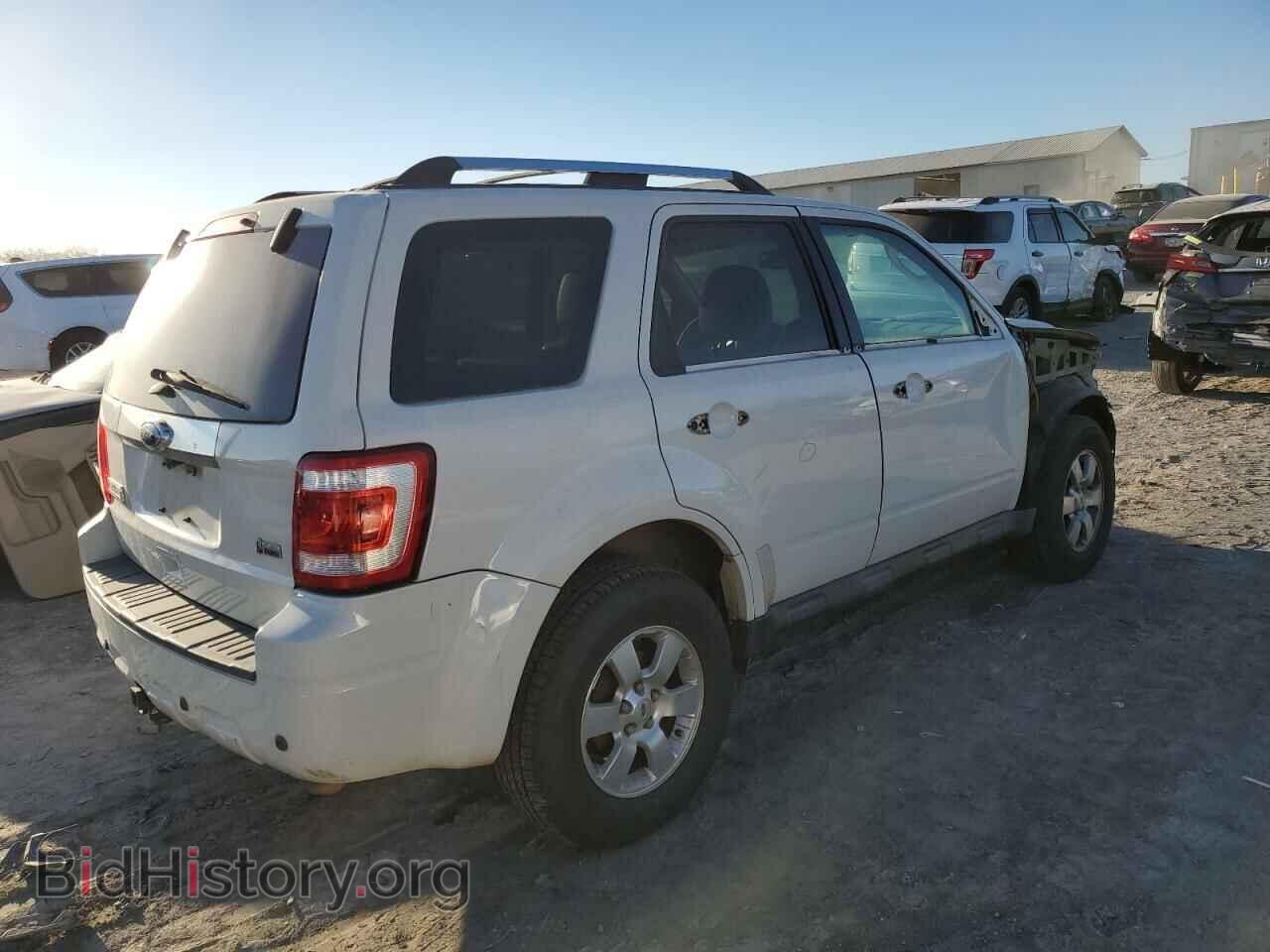 2011 FORD ESCAPE - VIN: 1FMCU0EG1BKB32419 - Фото 3