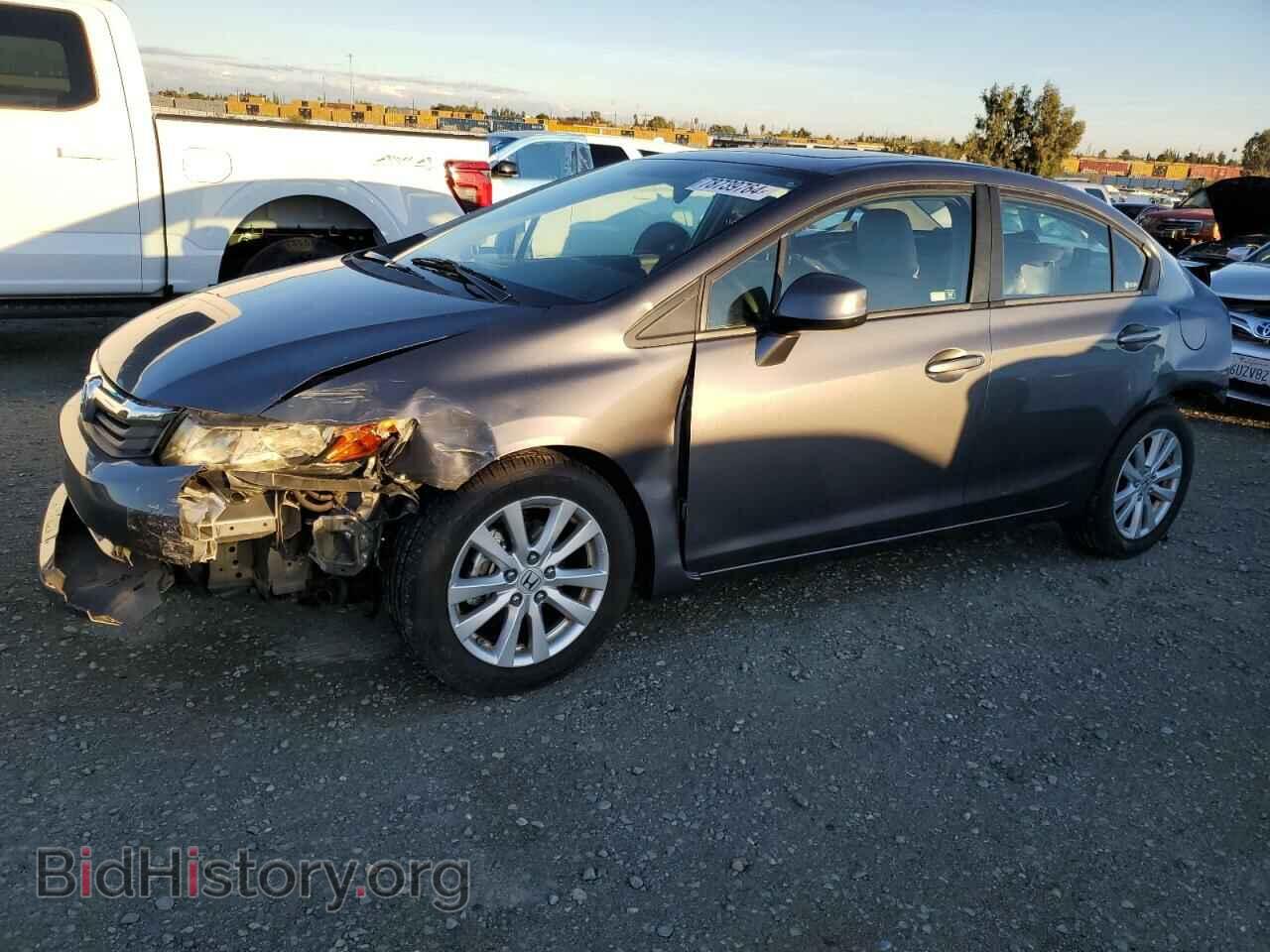 Фотография 19XFB2F93CE329132 - HONDA CIVIC 2012