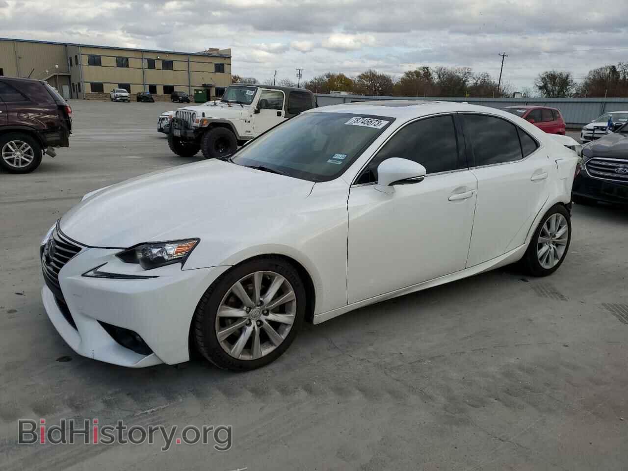 Photo JTHCF1D28F5028295 - LEXUS IS 2015