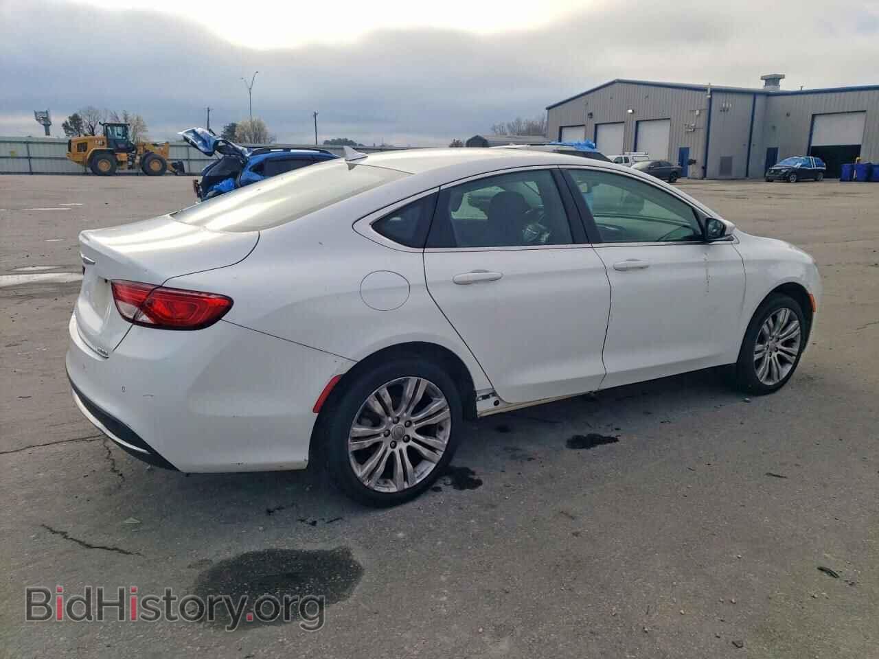 2015 CHRYSLER 200 LIMITE - VIN: 1C3CCCAB2FN753356 - Фото 3