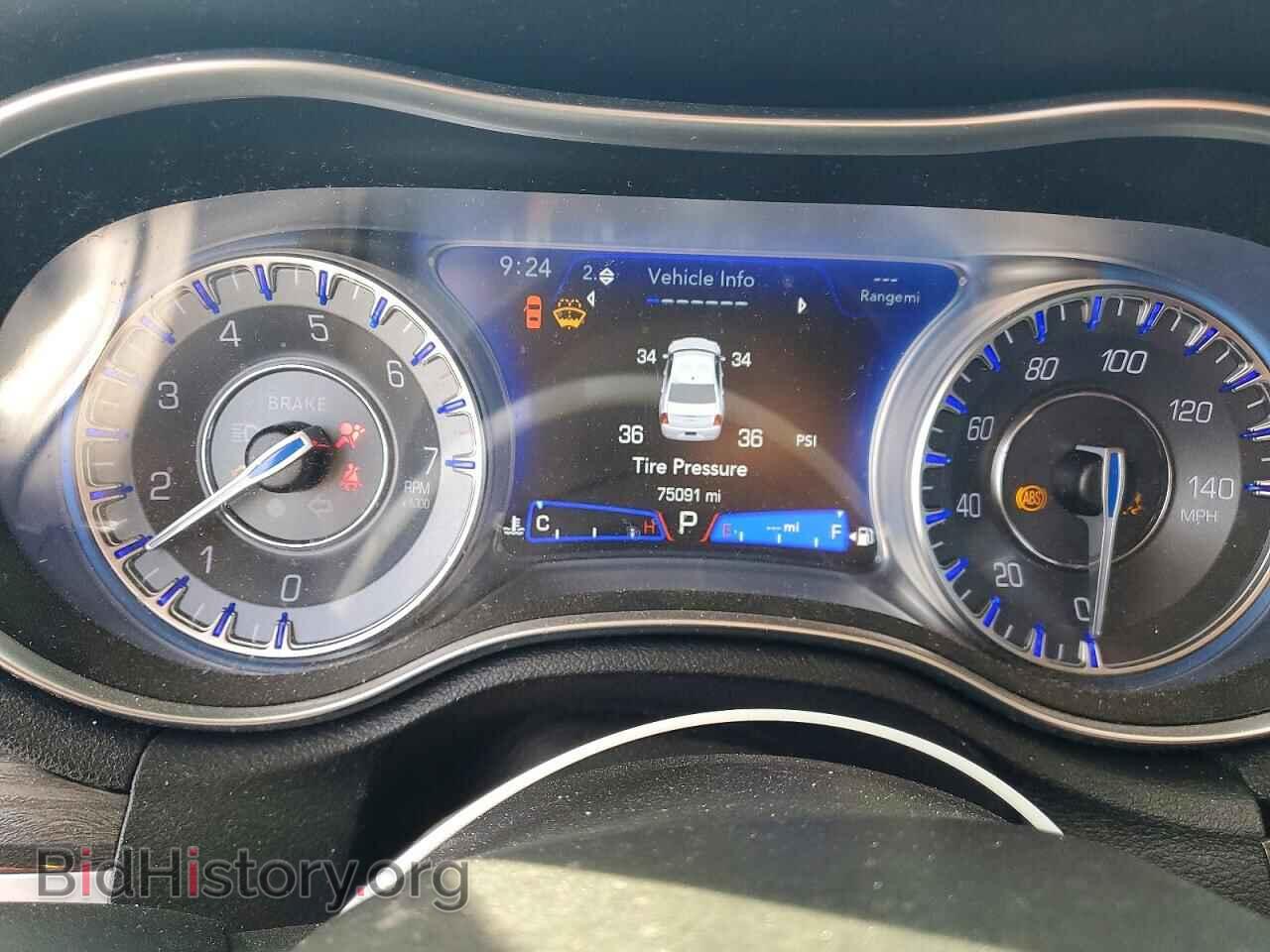 2021 CHRYSLER 300 - VIN: 2C3CCAAG7MH609310 - Фото 9