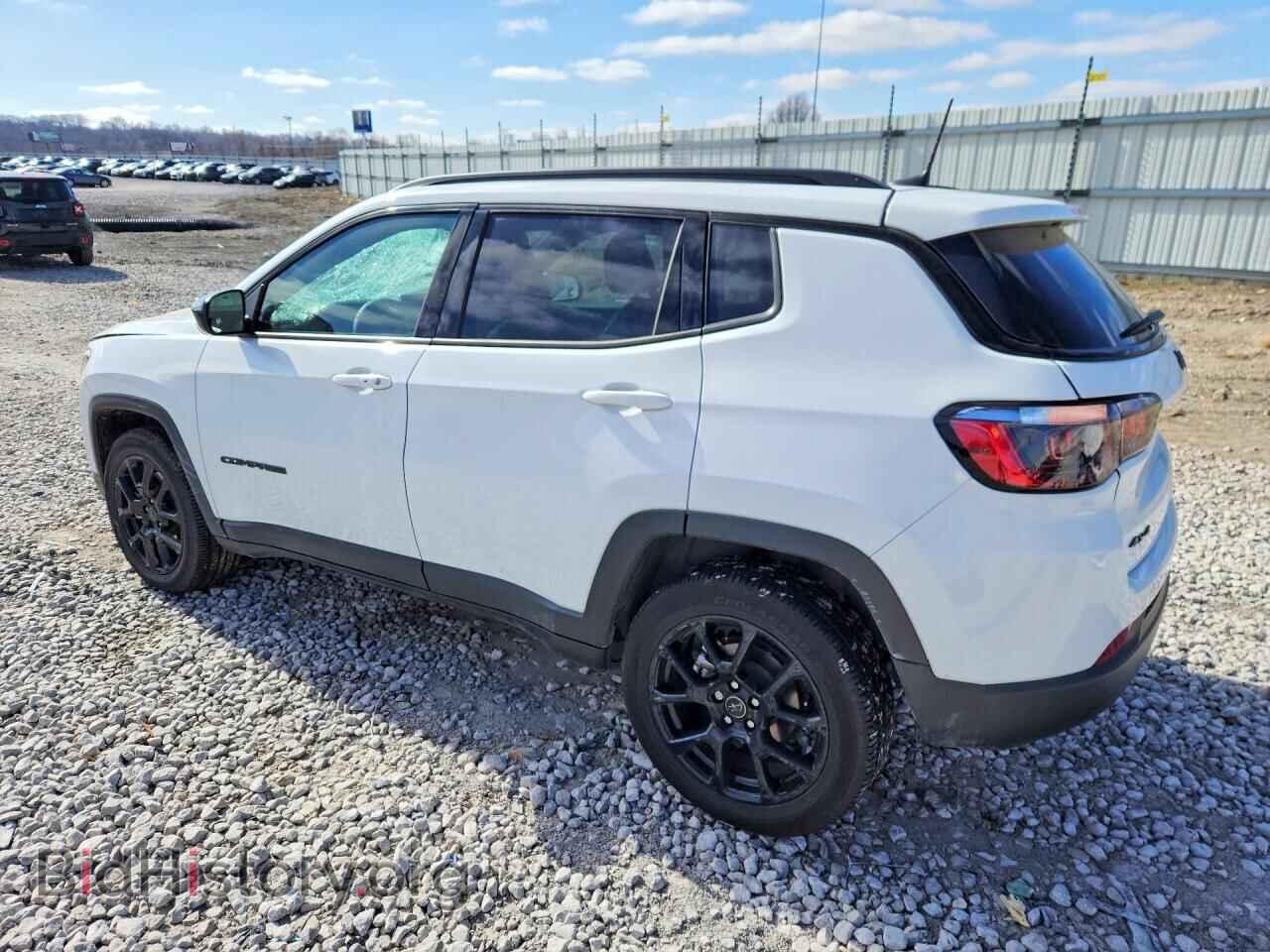 2025 JEEP COMPASS - VIN: 3C4NJDBN3ST516166 - Фото 2