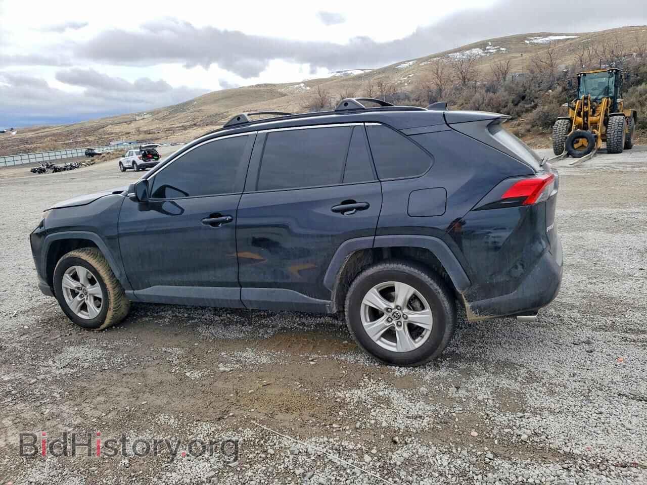 2019 TOYOTA RAV4 - VIN: JTMP1RFV7KD027419 - Фото 2