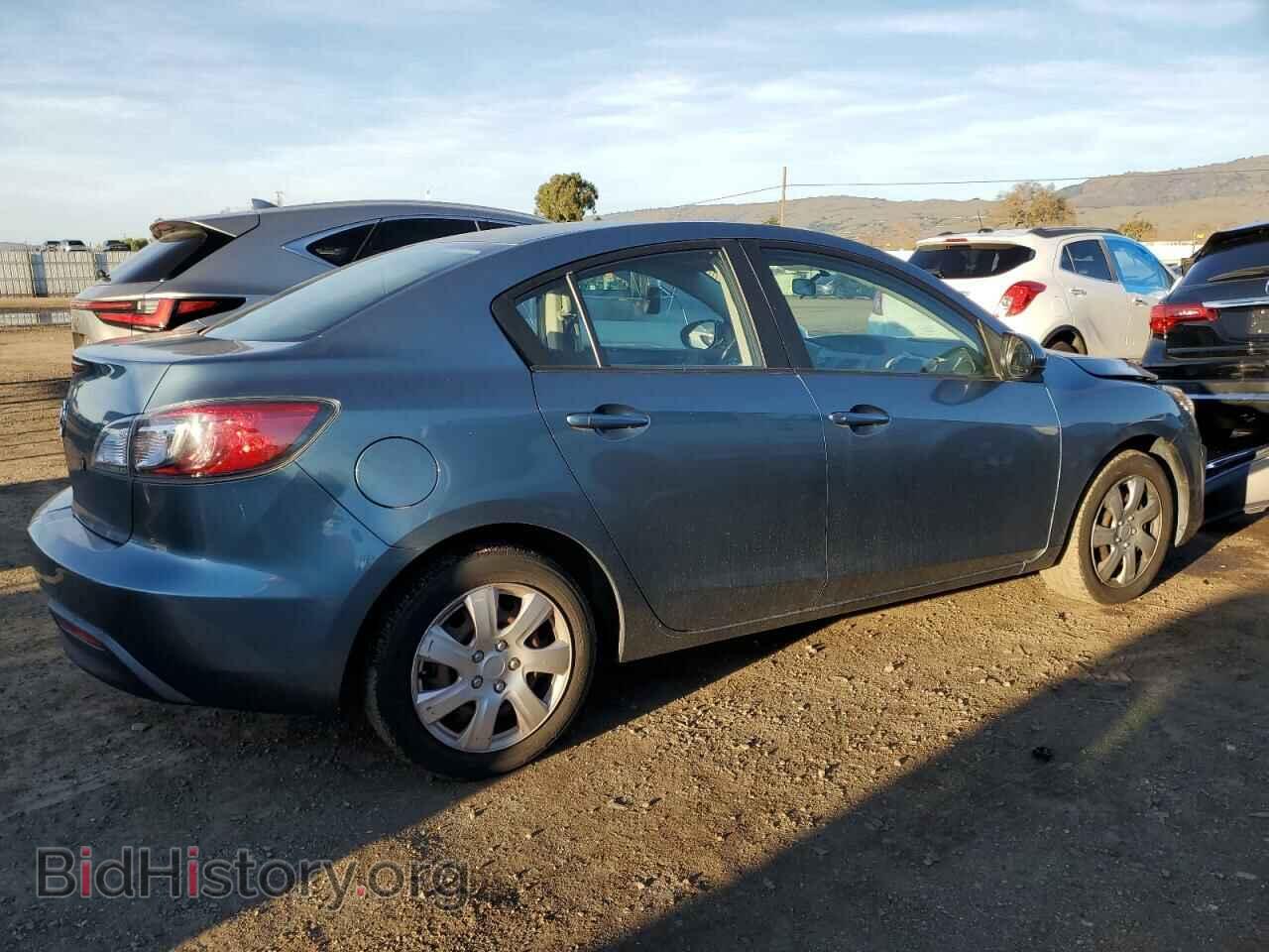 2011 MAZDA 3 - VIN: JM1BL1UG2B1490645 - Фото 3