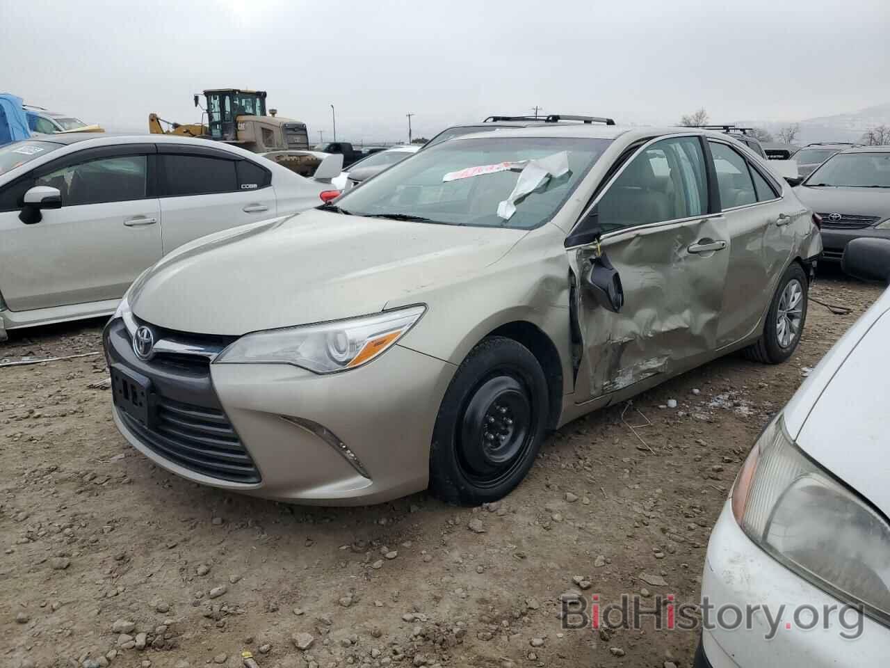 Photo 4T4BF1FK2GR517827 - TOYOTA CAMRY 2016