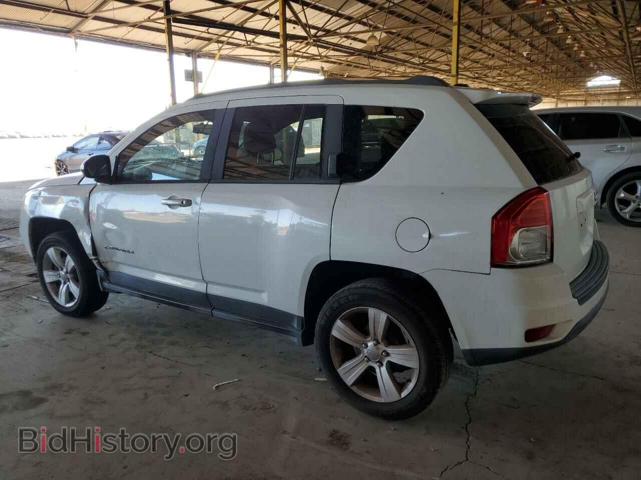 2012 JEEP COMPASS - VIN: 1C4NJCEA9CD664638 - Фото 2