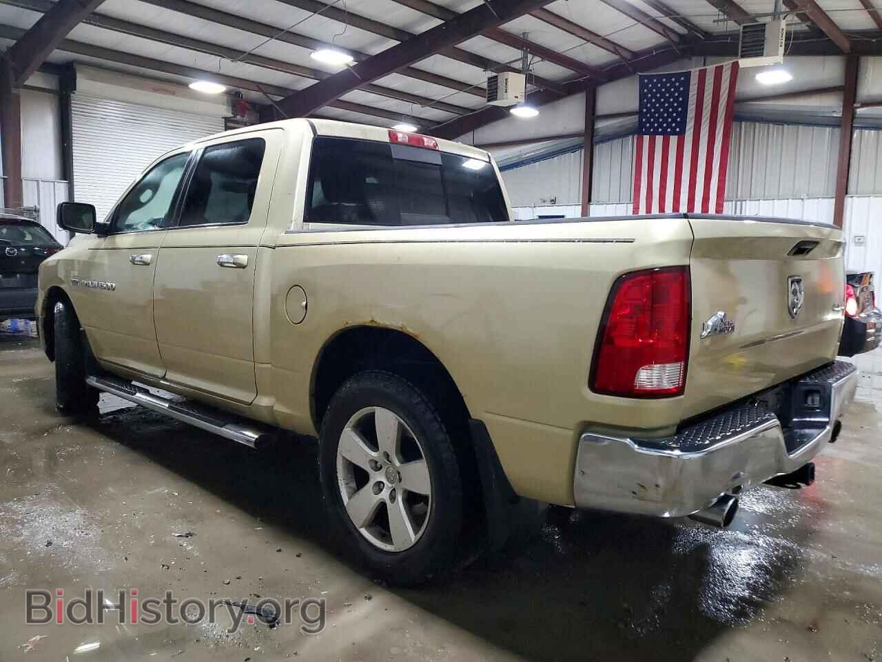 2011 DODGE RAM 1500 - VIN: 1D7RV1CT8BS556462 - Photo 2