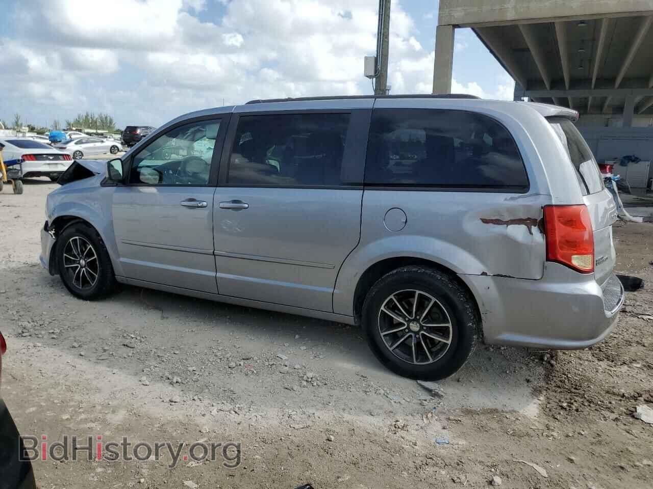2017 DODGE CARAVAN - VIN: 2C4RDGEG6HR672432 - Photo 2