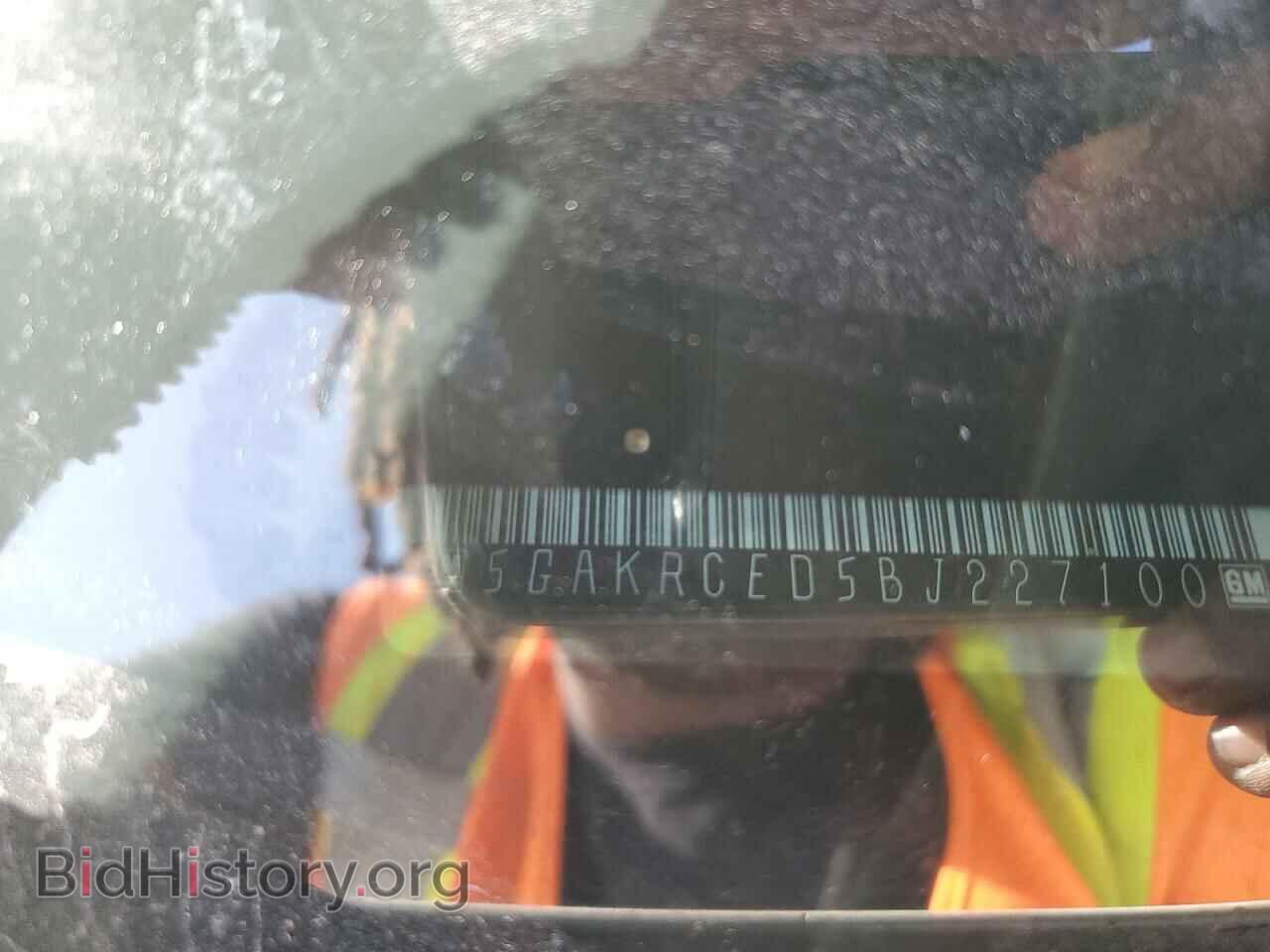 2011 BUICK ENCLAVE - VIN: 5GAKRCED5BJ227100 - Фото 13