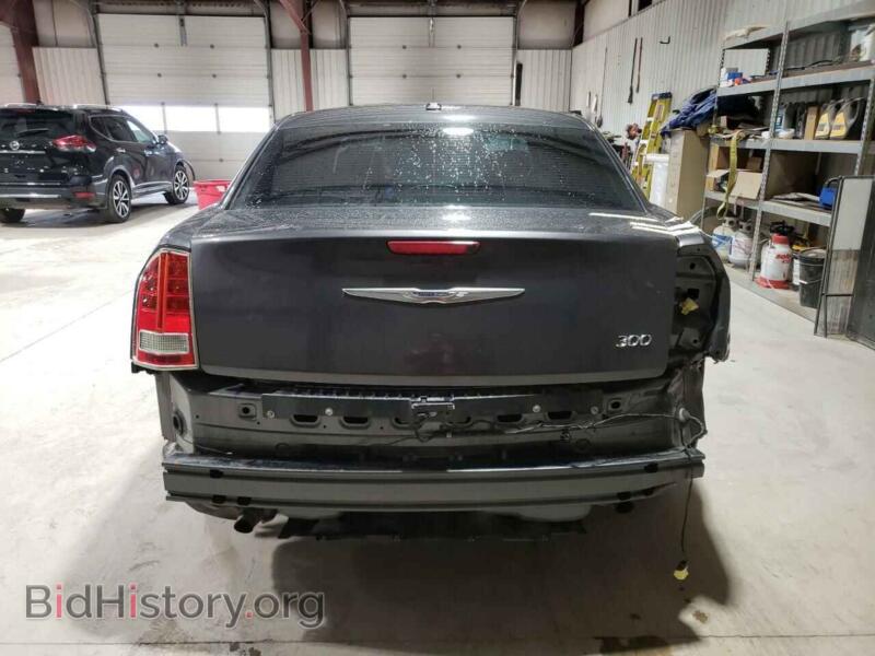 2014 Chrysler 300 (VIN 2C3CCAAG5EH136296) — фото 6 из 13