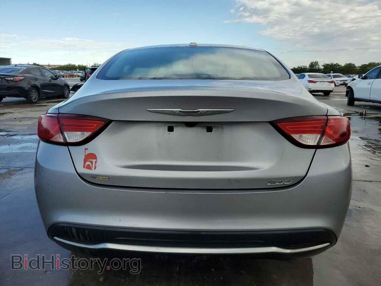 2016 CHRYSLER 200 - VIN: 1C3CCCAB7GN110714 - Фото 6
