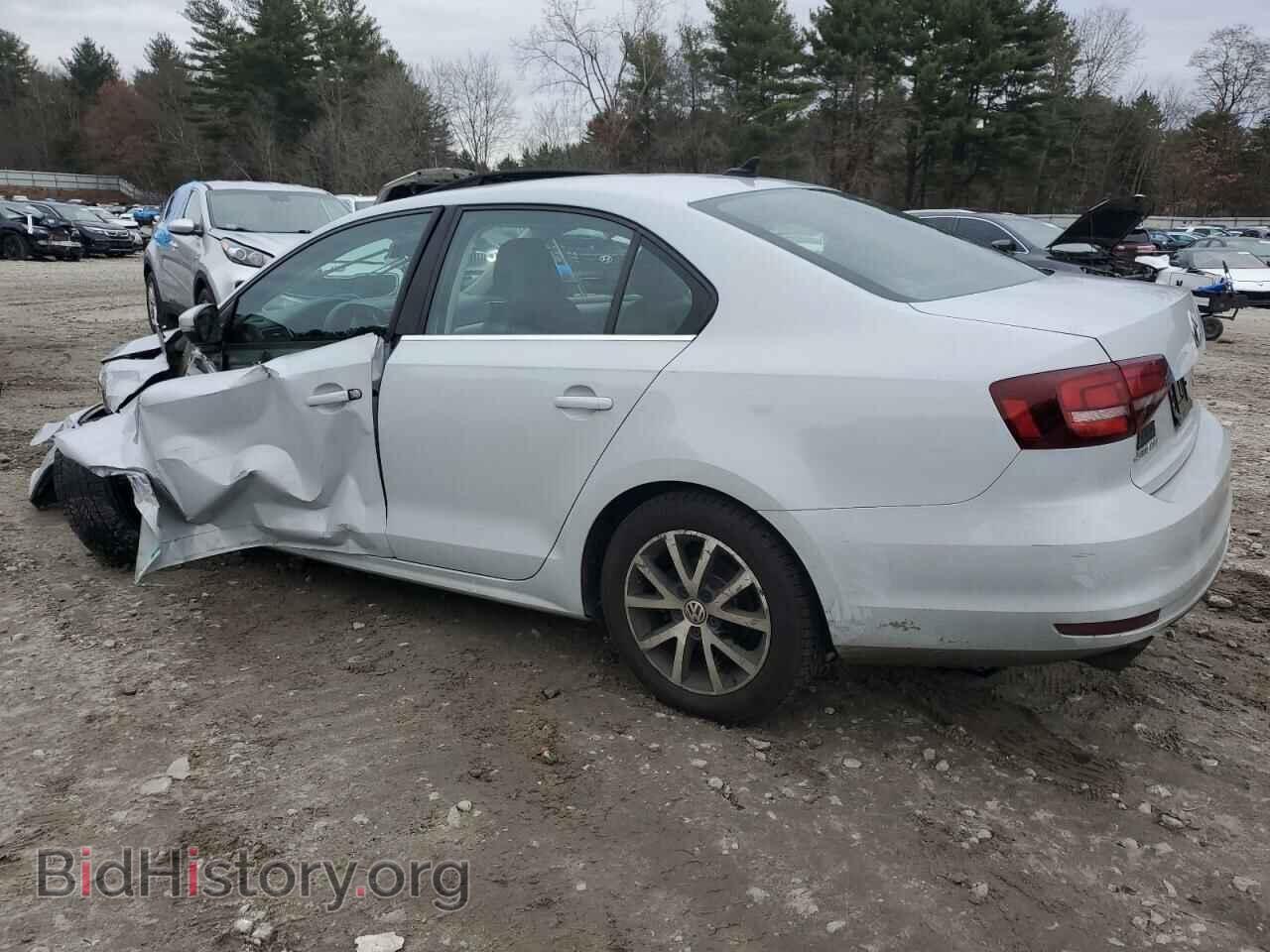 2017 VOLKSWAGEN JETTA - VIN: 3VWDB7AJ3HM389301 - Фото 2