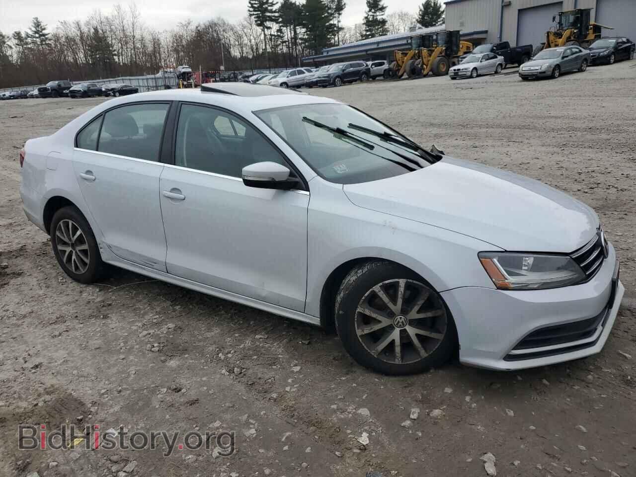2017 VOLKSWAGEN JETTA - VIN: 3VWDB7AJ3HM389301 - Фото 4