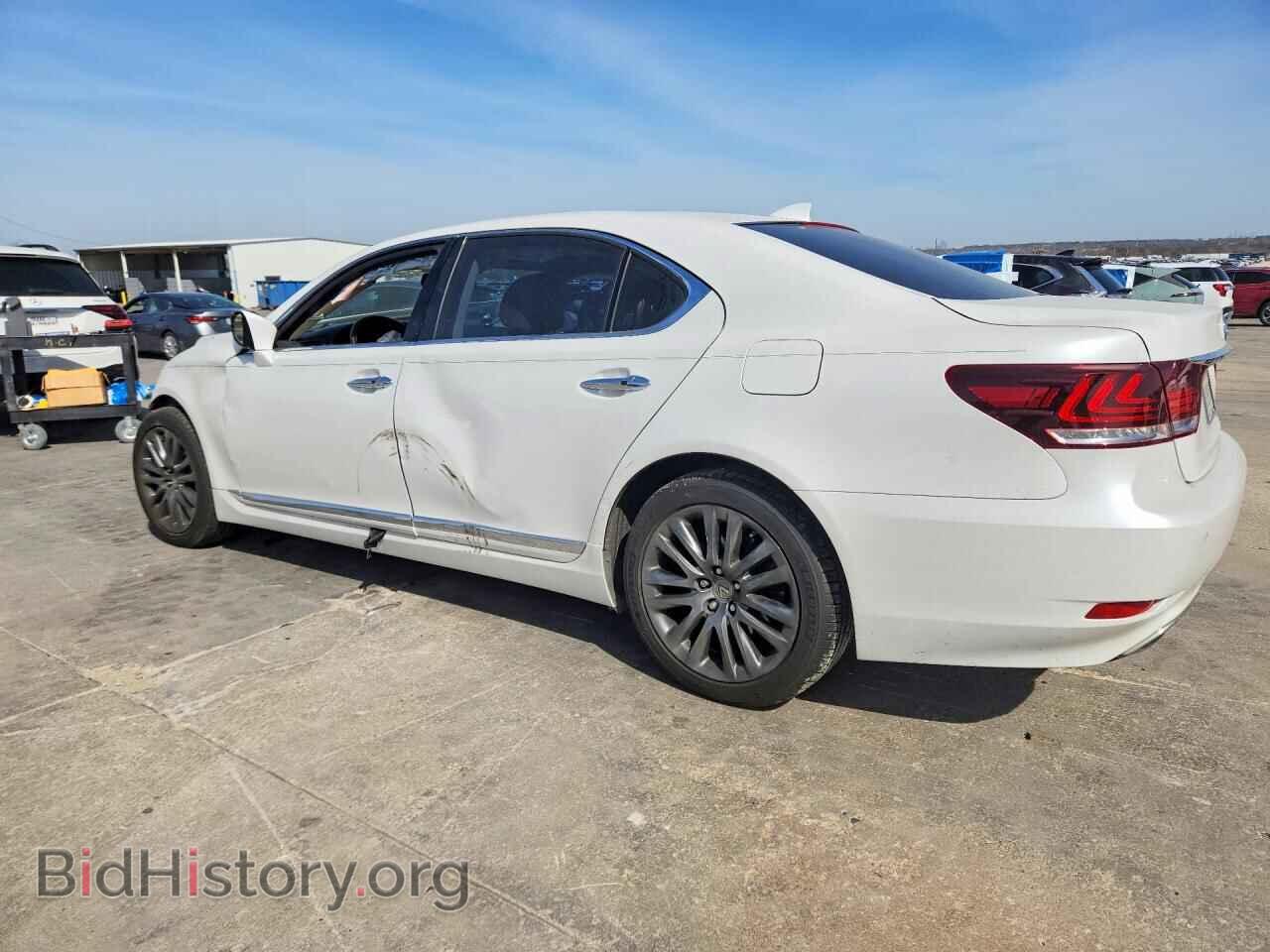 2014 LEXUS LS500 - VIN: JTHGL5EF8E5051061 - Photo 2