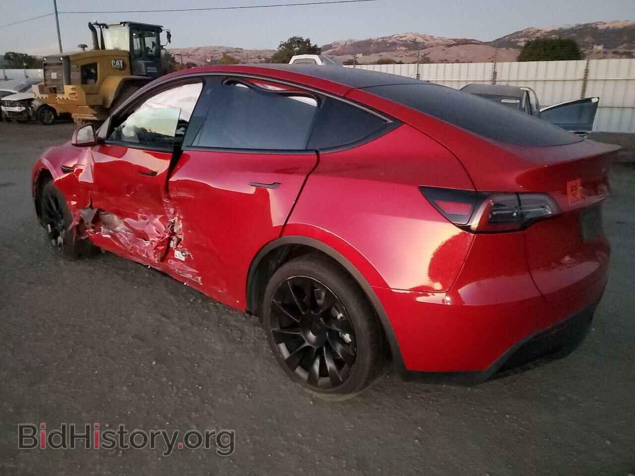 2022 TESLA MODEL Y - VIN: 7SAYGAEE1NF342948 - Photo 2