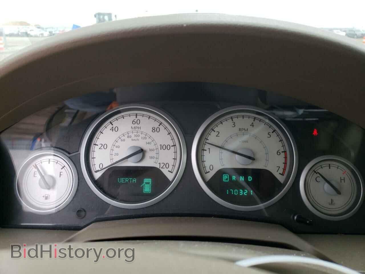 2008 CHRYSLER MINIVAN - VIN: 2A8HR64X98R688982 - Фото 9