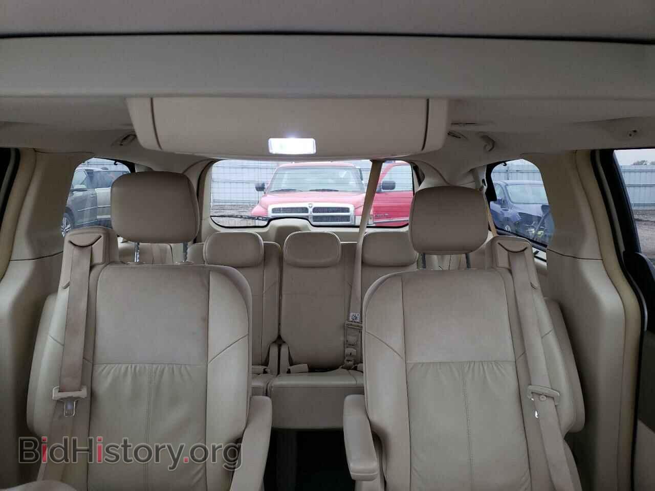 2008 CHRYSLER MINIVAN - VIN: 2A8HR64X98R688982 - Фото 10