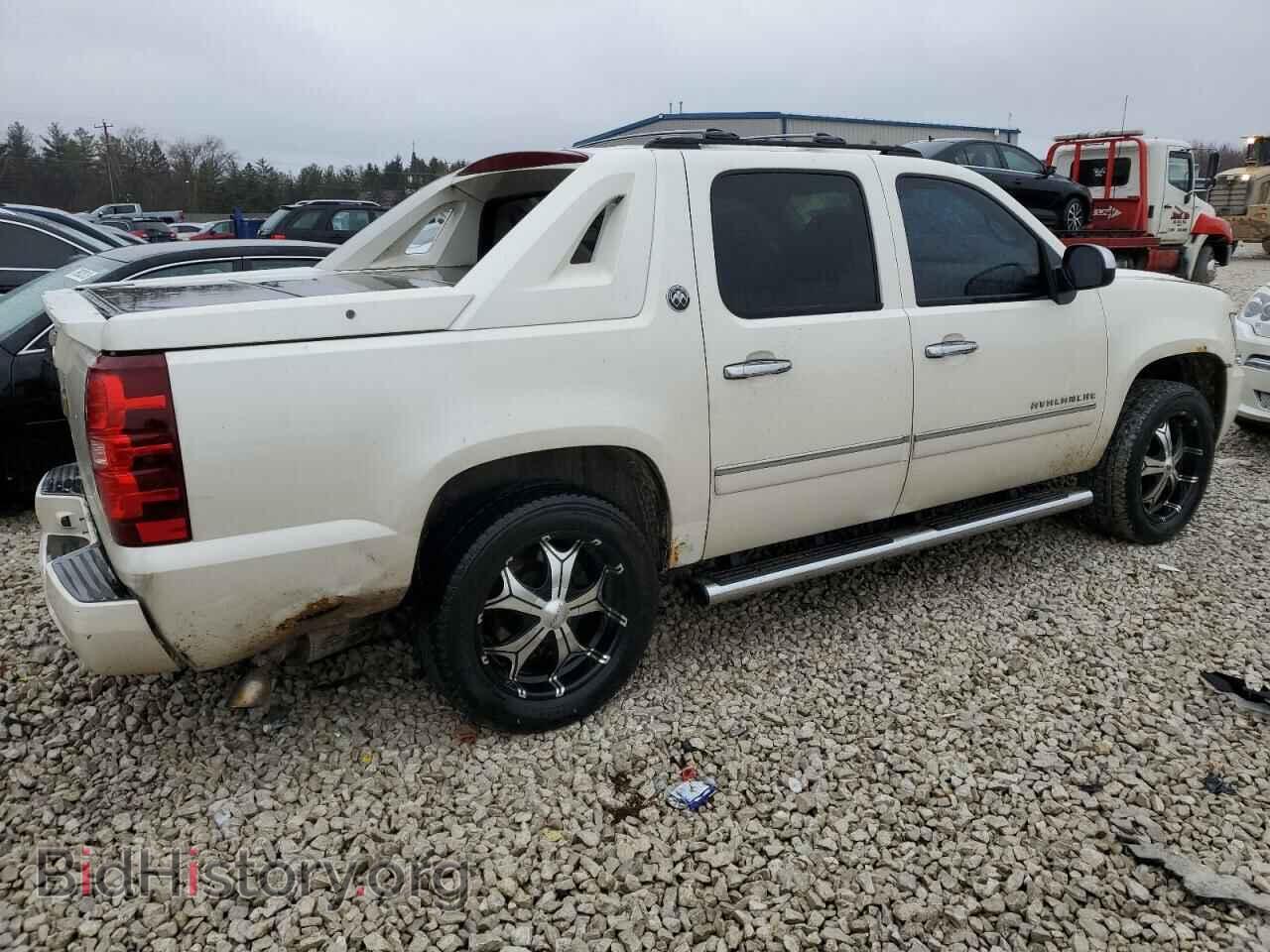 2013 CHEVROLET AVALANCHE - VIN: 3GNTKGE78DG199880 - Фото 3