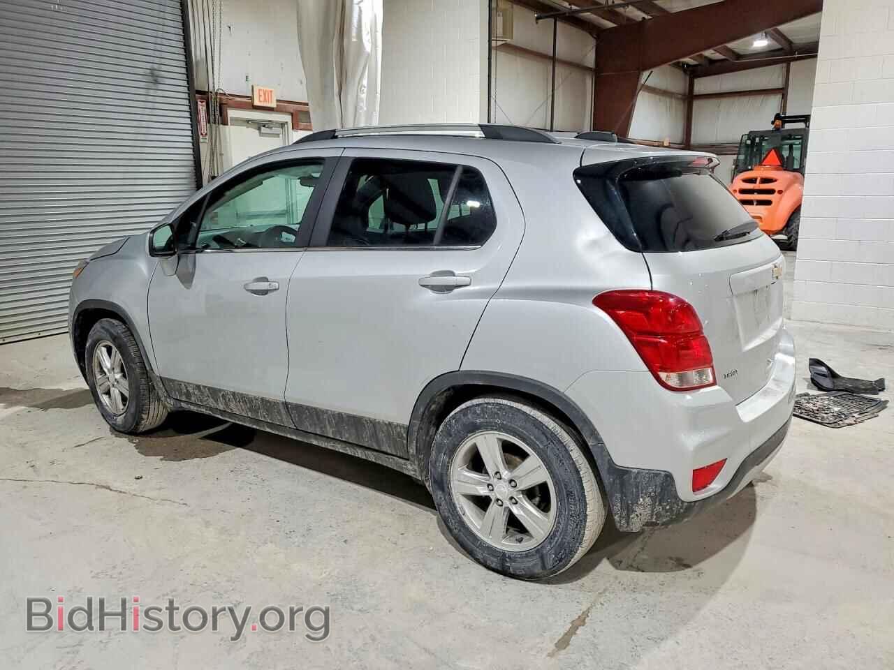 2020 CHEVROLET TRAX - VIN: 3GNCJLSB5LL198745 - Фото 2