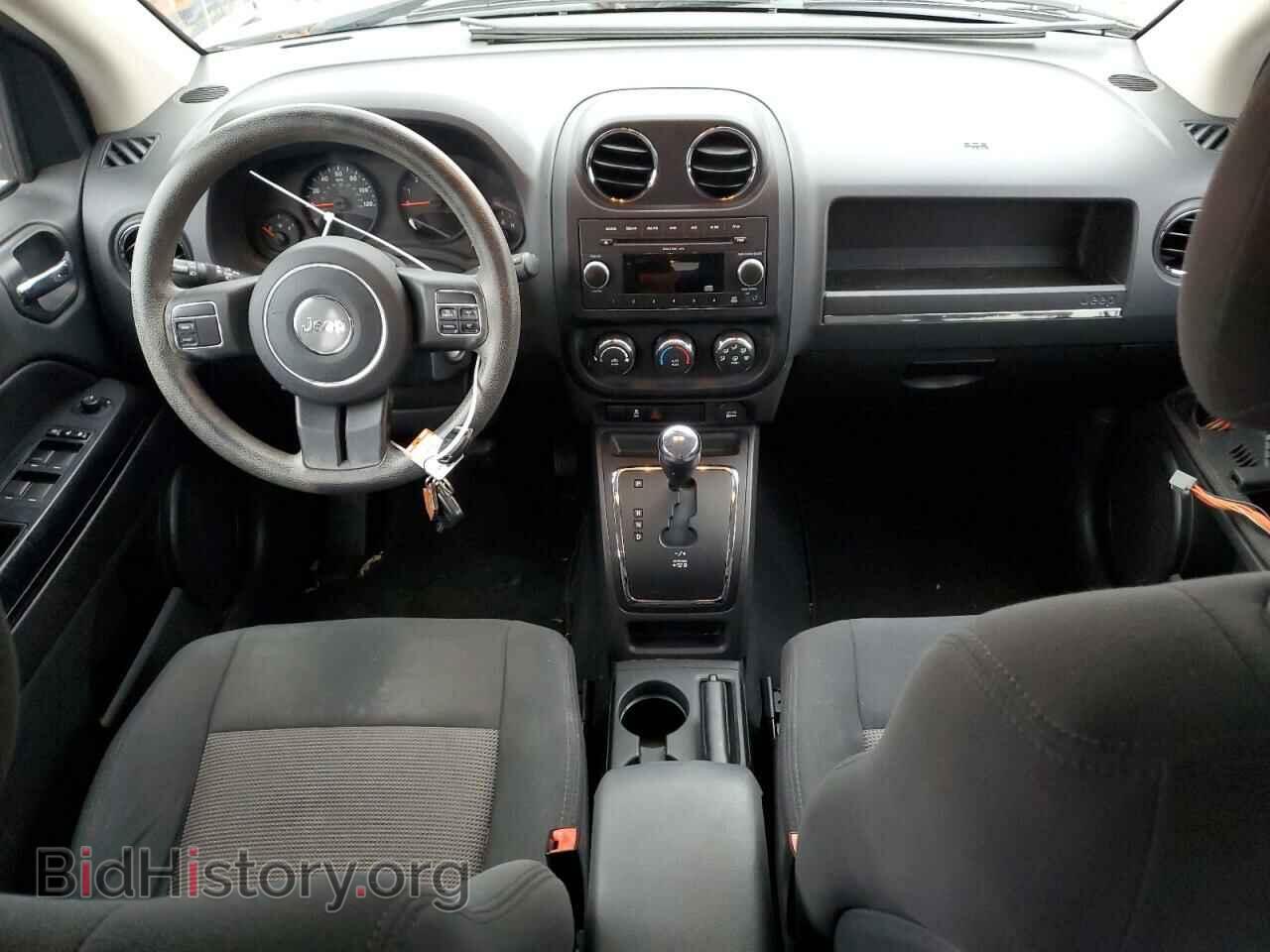 2011 JEEP COMPASS - VIN: 1J4NT1FA9BD252872 - Photo 8