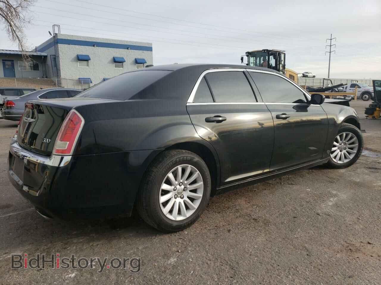 2013 CHRYSLER 300 - VIN: 2C3CCAAG4DH551463 - Фото 3