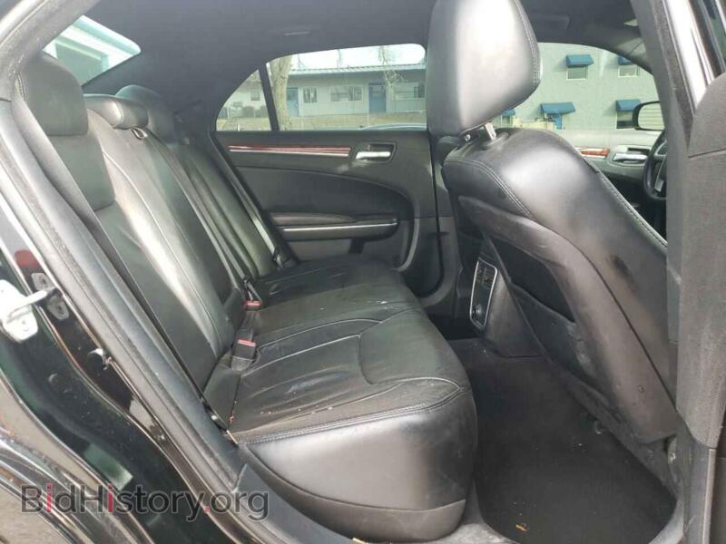 2013 Chrysler 300 (VIN 2C3CCAAG4DH551463) — фото 10 из 12