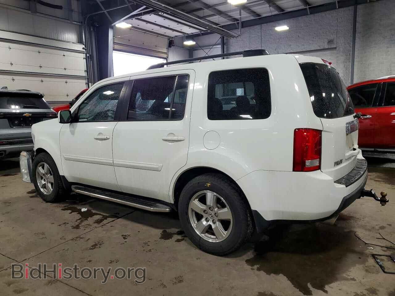 2011 HONDA PILOT - VIN: 5FNYF4H55BB100169 - Фото 2