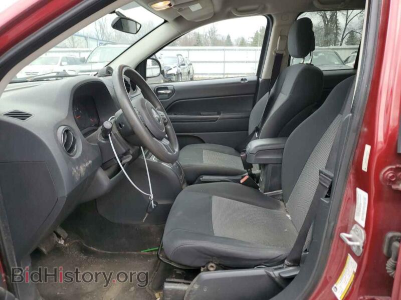 2012 Jeep COMPASS (VIN 1C4NJDBB6CD638906) — photo 7 of 13