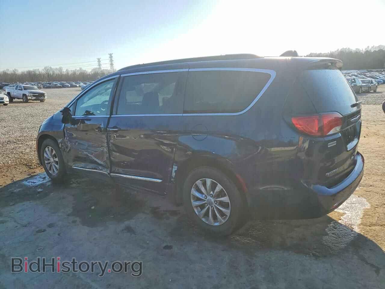 2017 CHRYSLER PACIFICA - VIN: 2C4RC1BG6HR683371 - Фото 2