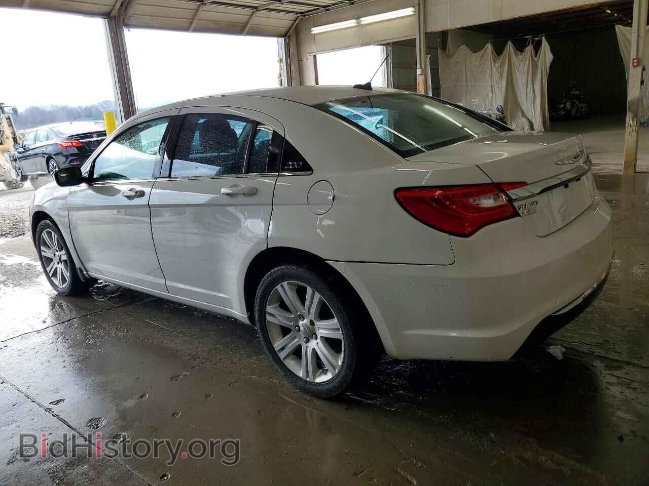 2013 CHRYSLER 200 - VIN: 1C3CCBBB7DN727762 - Photo 2