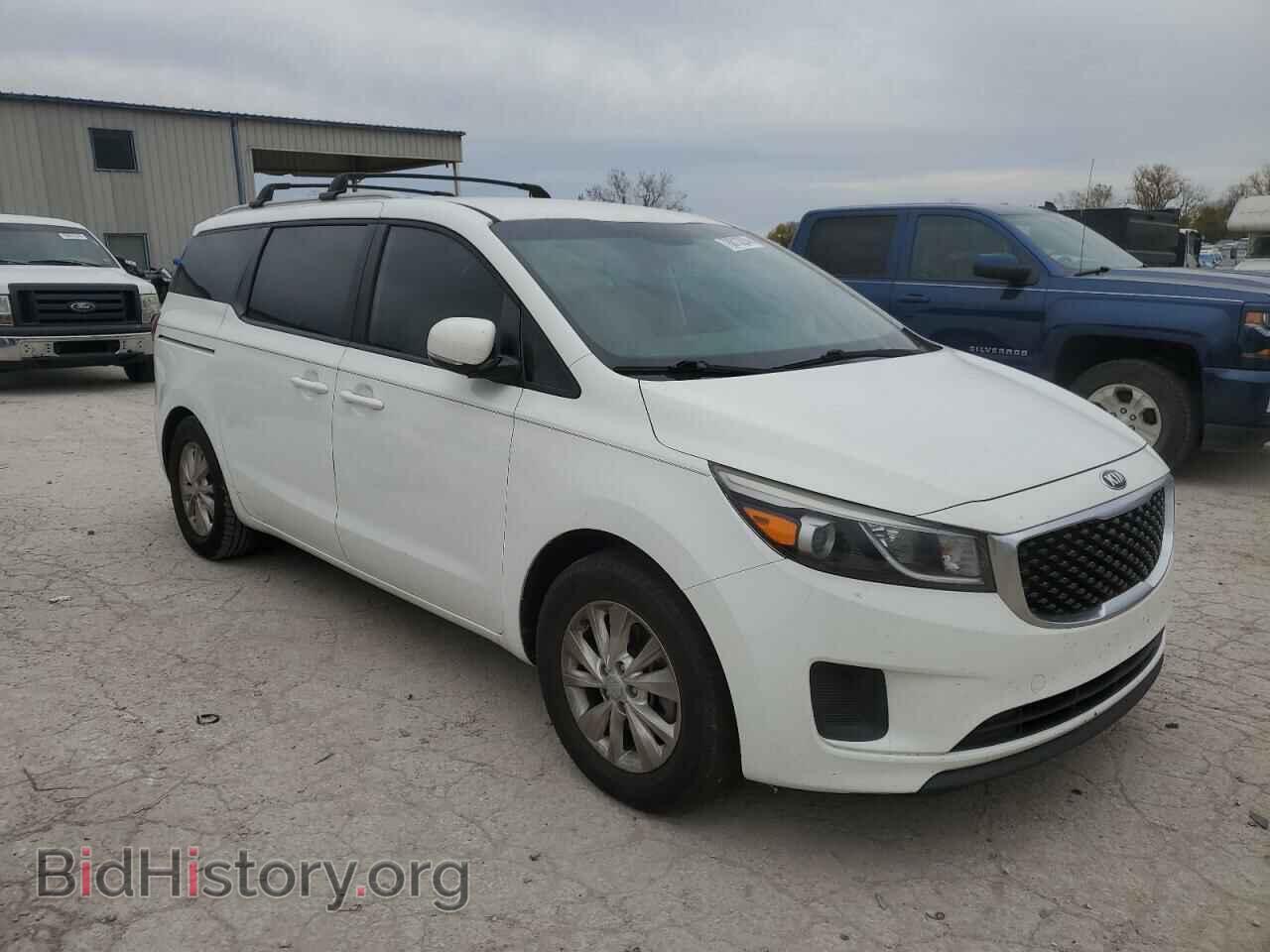 2015 KIA All Models - VIN: KNDMB5C18F6038109 - Photo 4