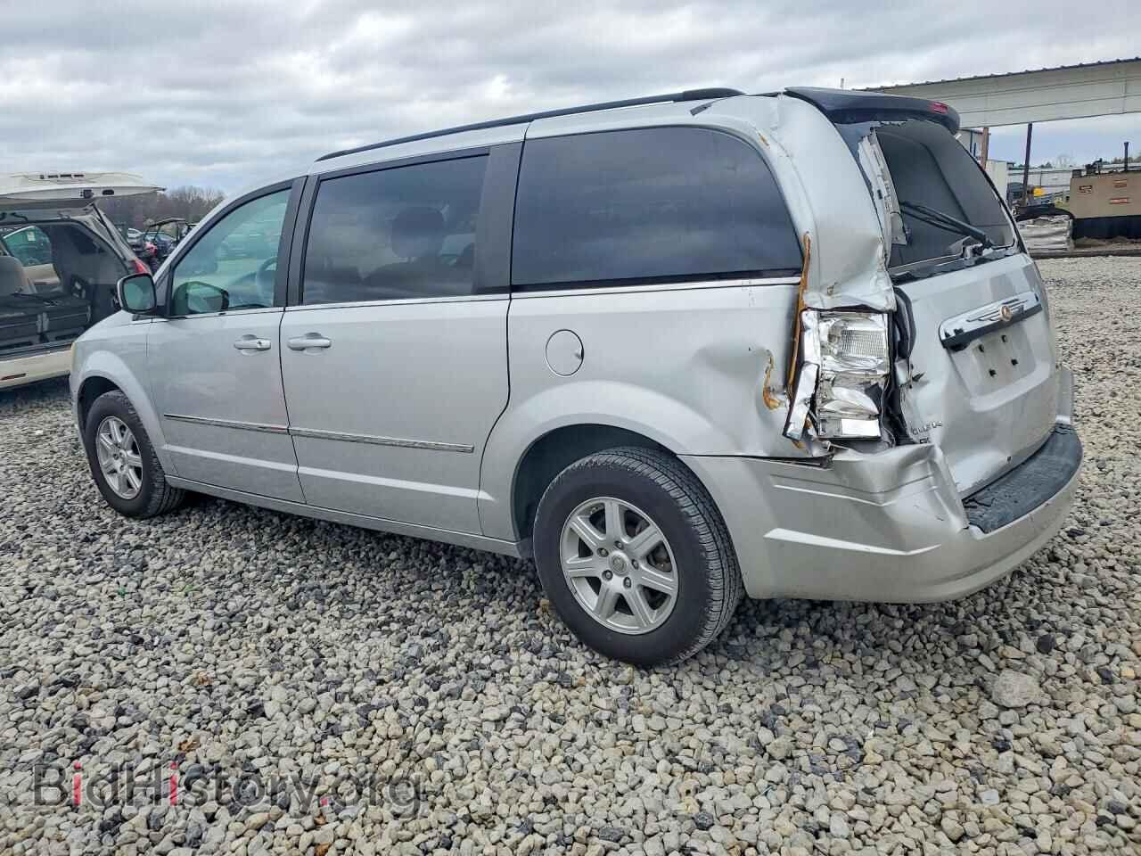 2010 CHRYSLER MINIVAN - VIN: 2A4RR5D13AR315387 - Фото 2