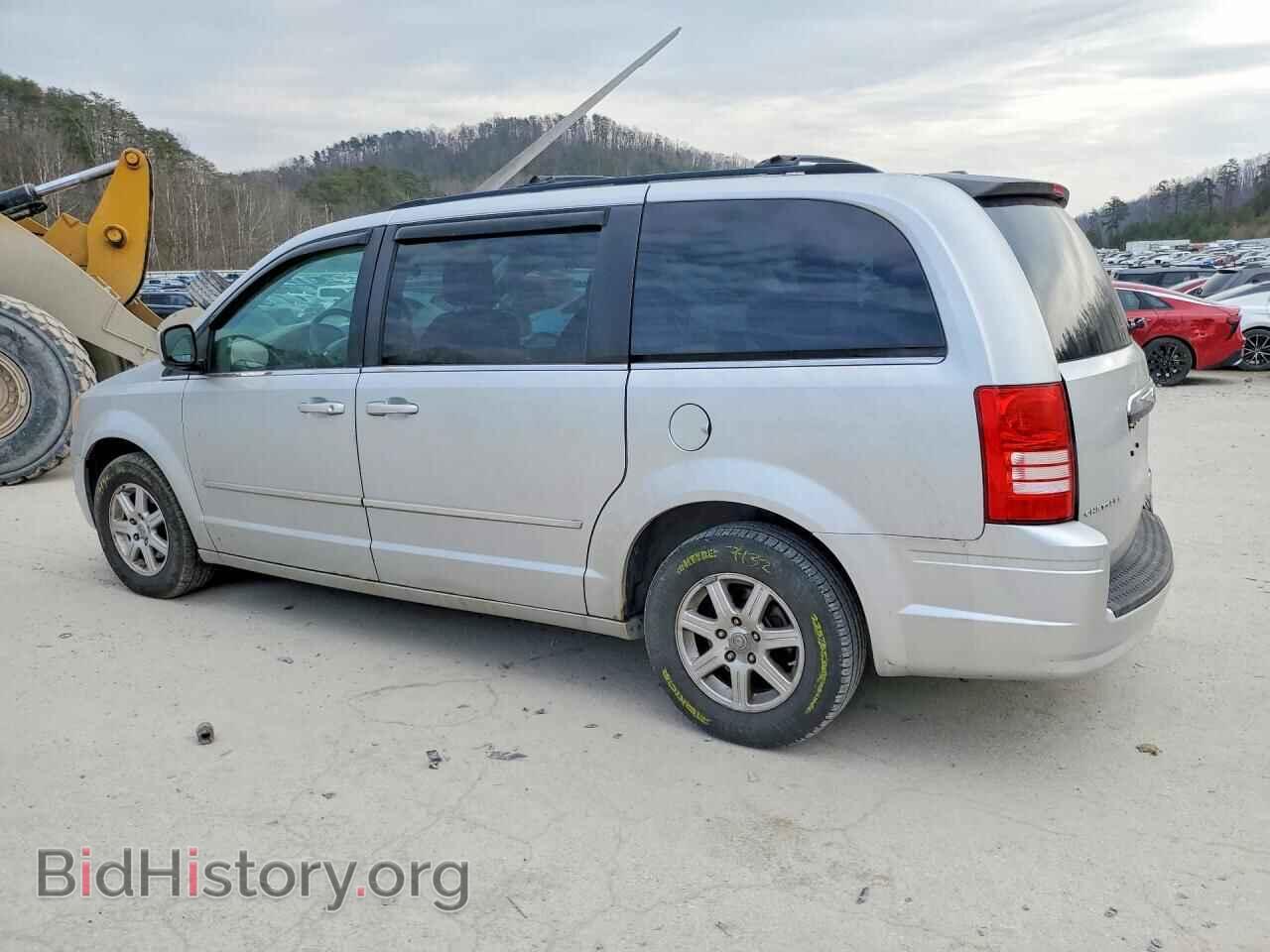 2010 CHRYSLER MINIVAN - VIN: 2A4RR5D11AR270904 - Фото 2