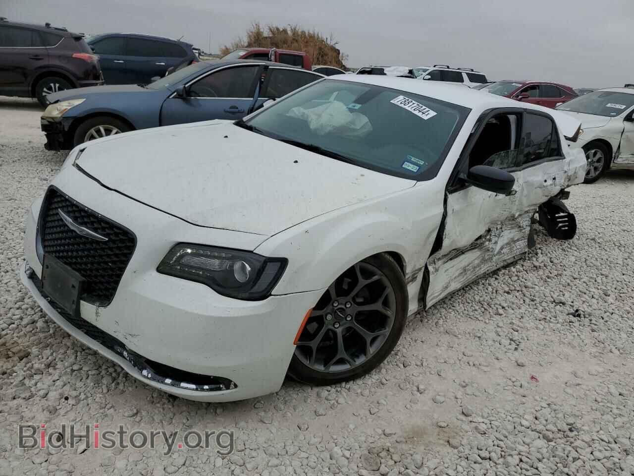 Photo 2C3CCAAG4JH320414 - CHRYSLER 300 2018