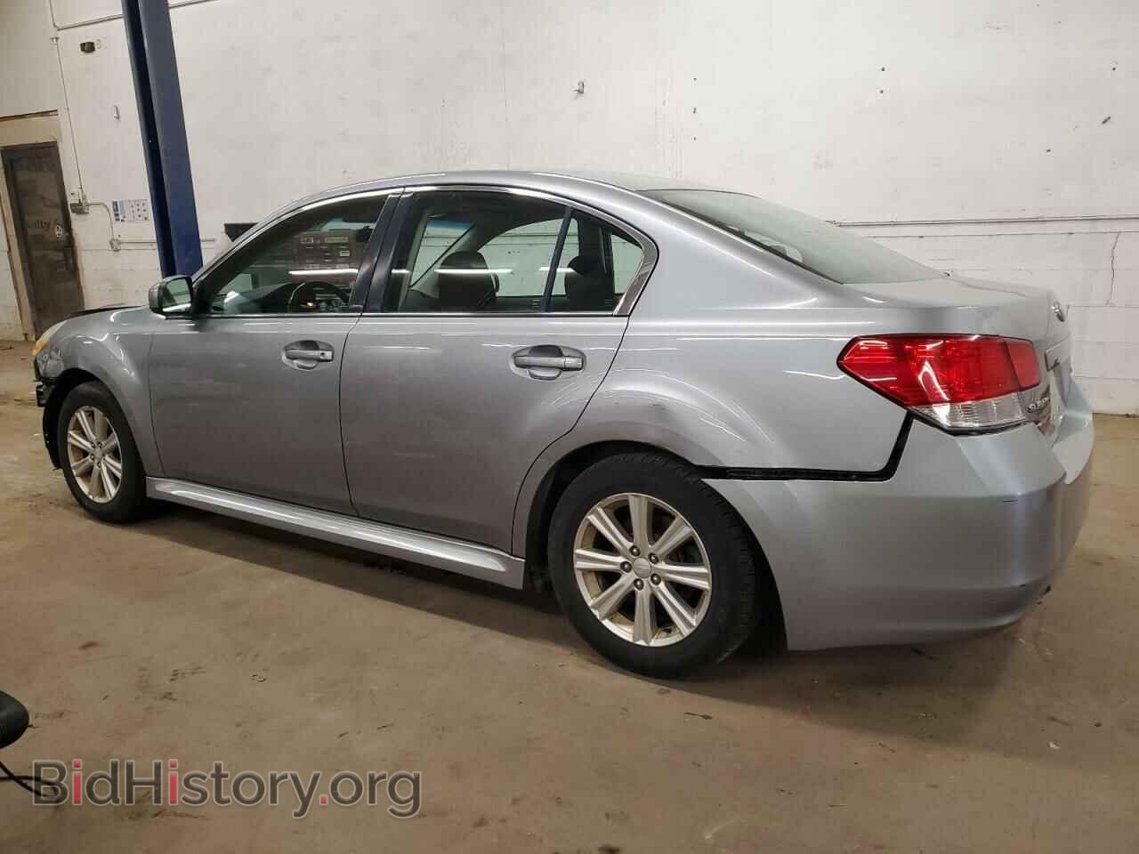 2011 SUBARU LEGACY - VIN: 4S3BMBC60B3220393 - Фото 2
