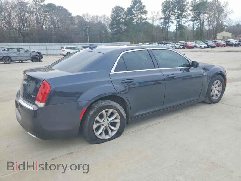 2016 Chrysler 300 (VIN 2C3CCAAG5GH123728) — photo 3 of 13