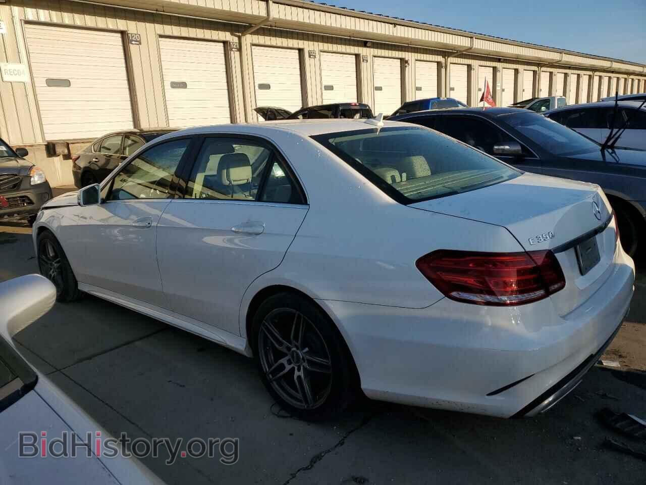 2014 MERCEDES-BENZ E-CLASS - VIN: WDDHF5KB4EA823731 - Фото 2