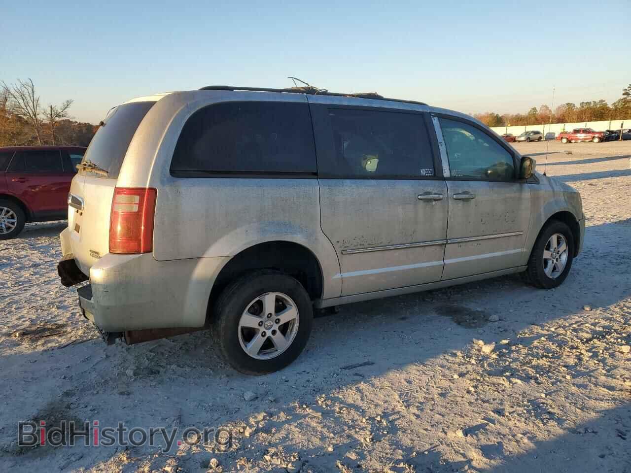 2010 DODGE All Models - VIN: 2D4RN5D13AR462331 - Фото 3